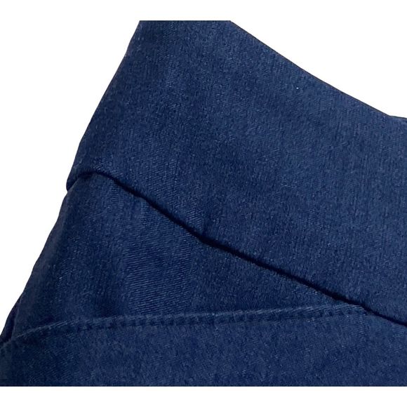 Kim Rogers Pull On Shorts Womens 12 Navy Blue High Rise Stretch Comfort EUC - Picture 5 of 7